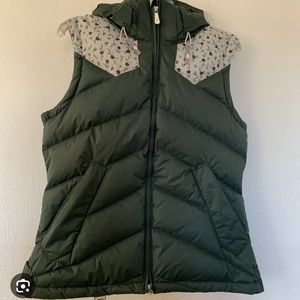 Nike Snowboarding Puffer Vest